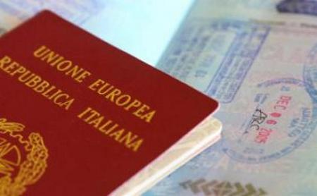 Come richiedere il passaporto  