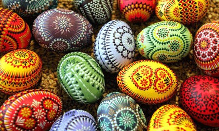 Come decorare le uova di Pasqua 