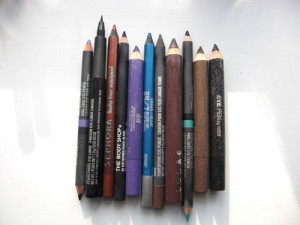 Come scegliere le matite per gli occhi  