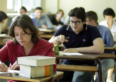 Come vestirsi per gli esami di maturità  