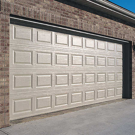 Come installare una porta del garage  