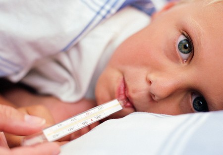 Come misurare la febbre al bambino 