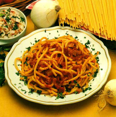 Come preparare i bucatini all'Amatriciana  