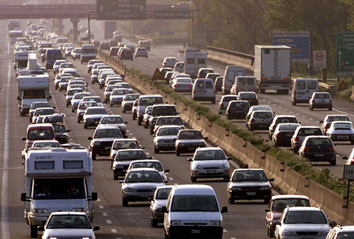 Come mantenersi attivi, anche se ci si sposta in auto  