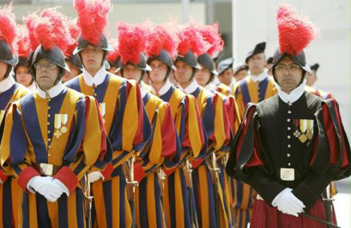 Come diventare una Guardia Svizzera Pontificia  