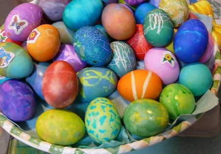 Come colorare le uova di Pasqua 
