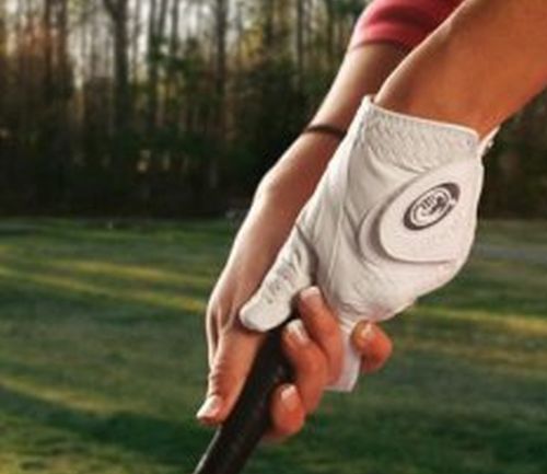 Come scegliere i guanti per il golf 