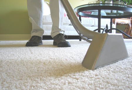 Come pulire tappeti e moquette 