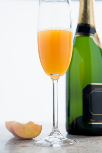 Come fare il cocktail Bellini  