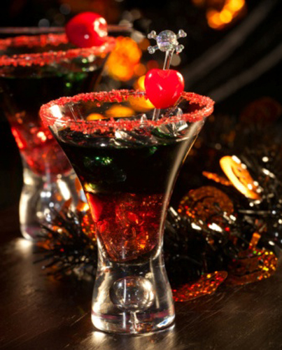 Cocktail di Halloween: il Martini Eyeballs e il Sangue del Diavolo  