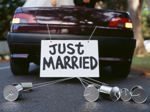 Come risparmiare sul noleggio dell'auto per il matrimonio  