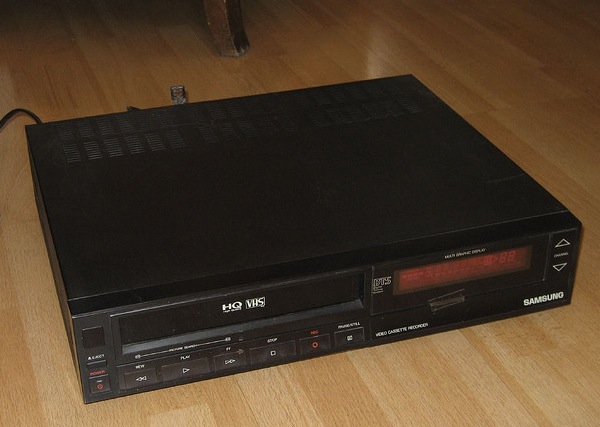 Come pulire un videoregistratore VHS  