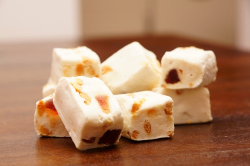 Come fare il torrone morbido  