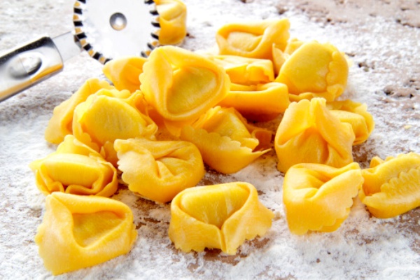 Come fare i tortellini in casa  