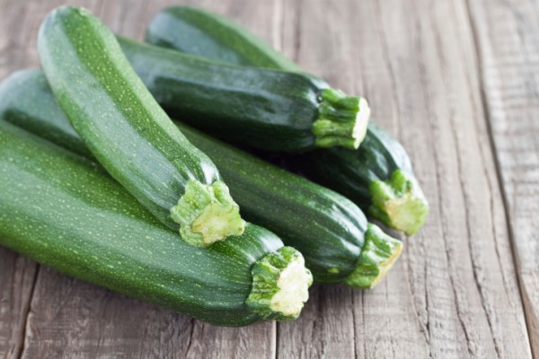 Come fare il pesto di zucchine  