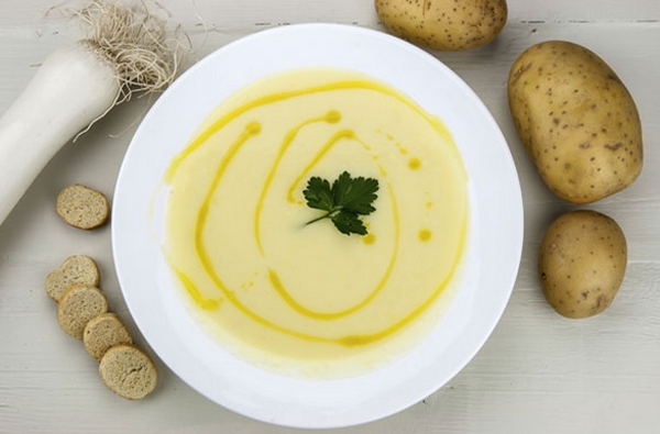 La zuppa parmentier, tanto gusto in un solo piatto  