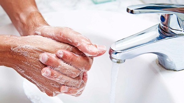 Come lavarsi bene le mani 