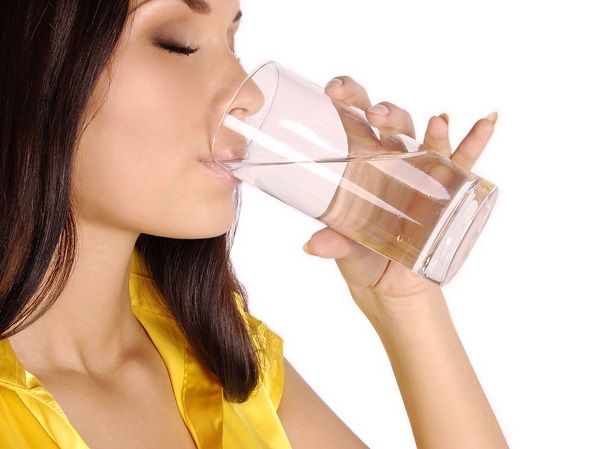 Come bere più acqua con il metodo giapponese  