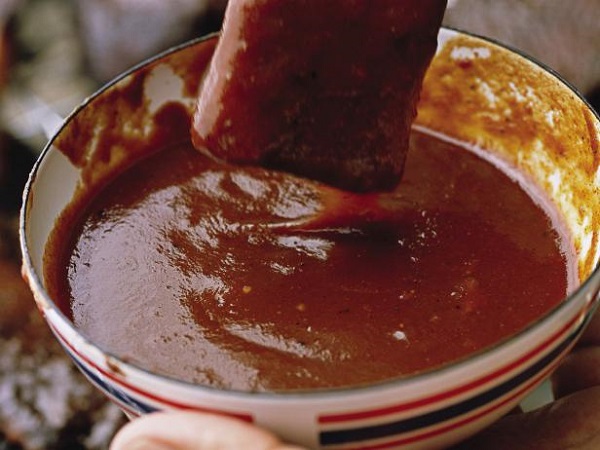 Come preparare la salsa barbecue veloce  