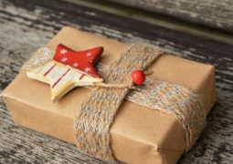 Come incartare regali in modo sostenibile 
