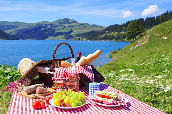 Come preparare un picnic estivo 