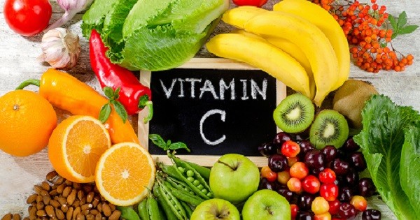 Come assumere vitamina C d'estate 
