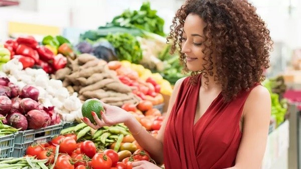 Come fare la spesa di verdura settimanale  