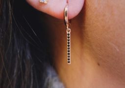 Come scegliere gli orecchini da indossare 