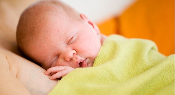 Come addormentare un neonato in 13 minuti 
