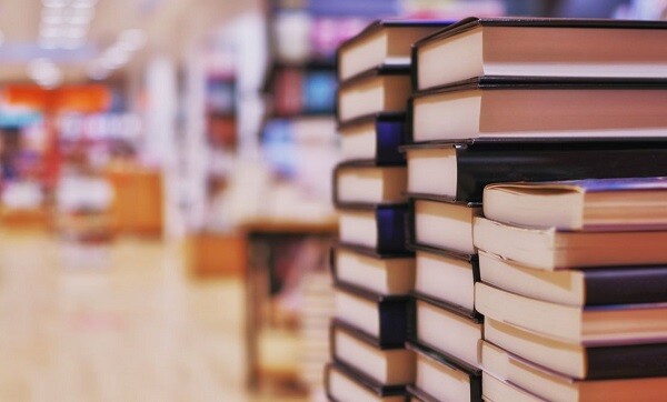 Come scegliere un nuovo libro da leggere  