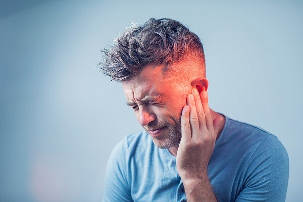 Come curare il mal di orecchio?  