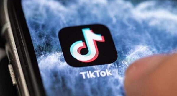 Come fare commenti blu su Tik Tok?  