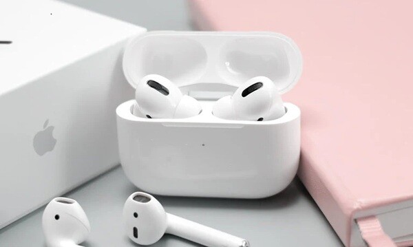 Come attivare la traduzione live in italiano tramite AirPods  