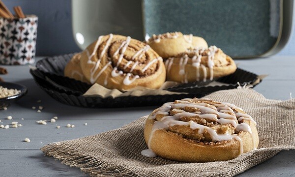 Come preparare i cinnamon rolls per Natale  
