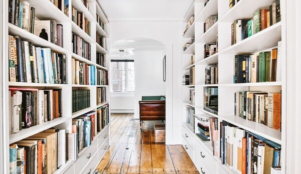 Come organizzare una biblioteca in casa  