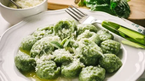 Come preparare gnocchi di zucchine senza glutine  